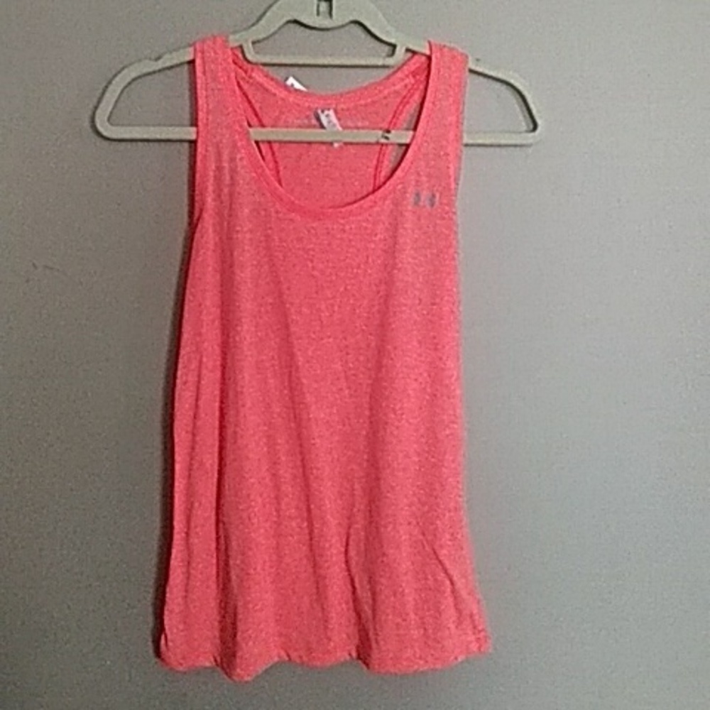 Under armor tank top size small